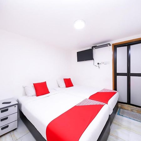 Oyo 334 Everest Hotel Kuala Lumpur Bagian luar foto