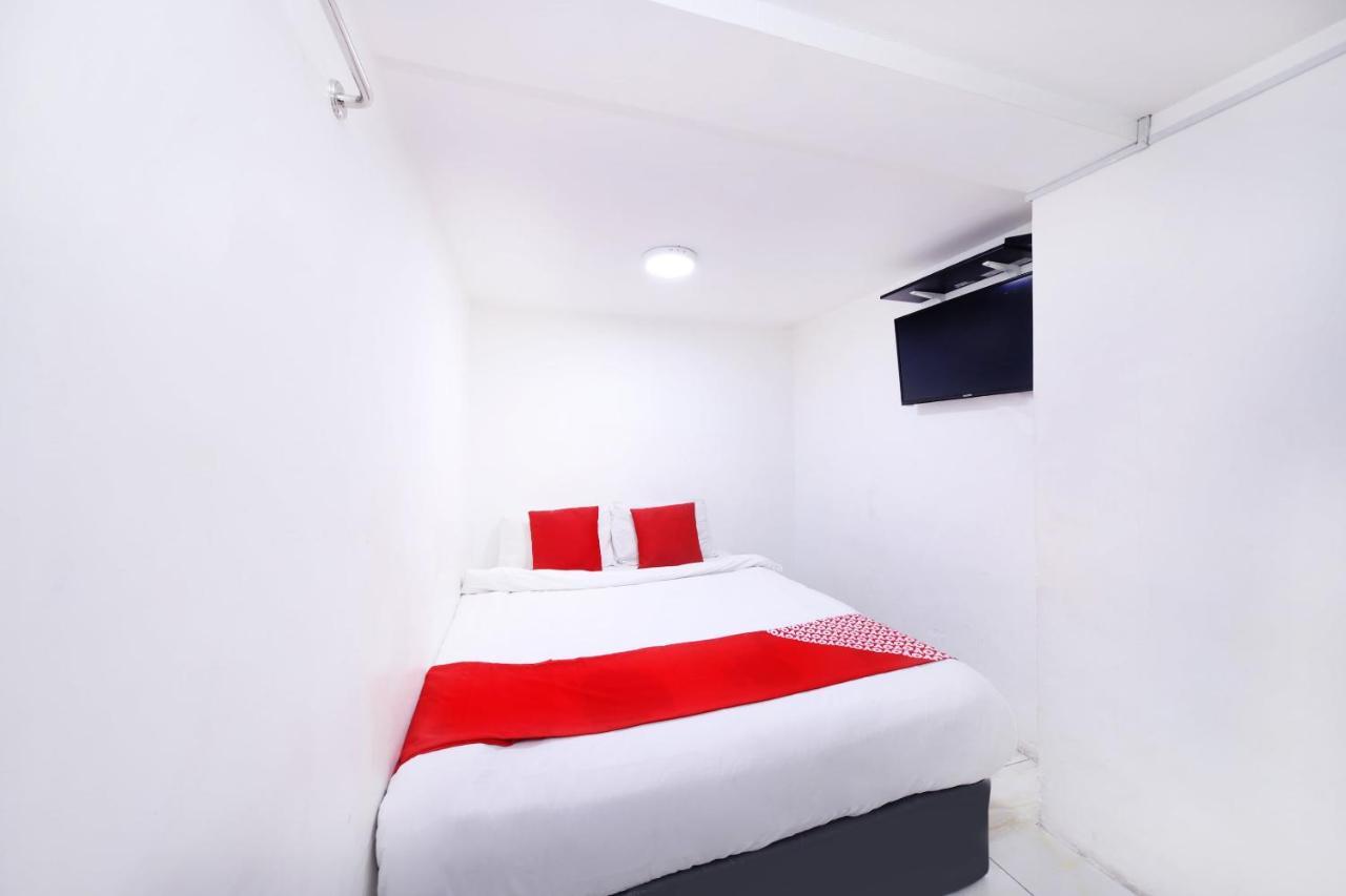 Oyo 334 Everest Hotel Kuala Lumpur Bagian luar foto