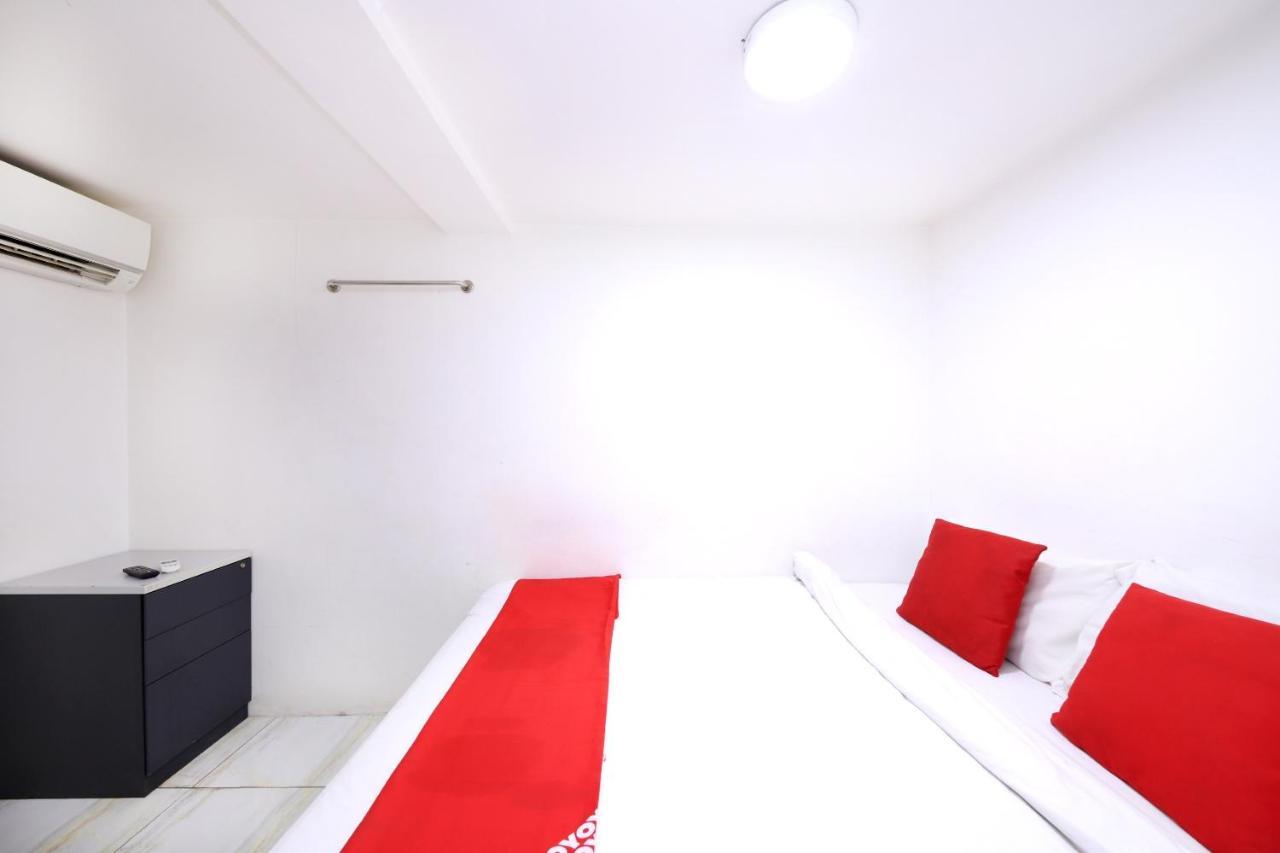 Oyo 334 Everest Hotel Kuala Lumpur Bagian luar foto
