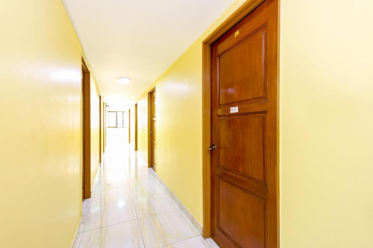 Oyo 334 Everest Hotel Kuala Lumpur Bagian luar foto