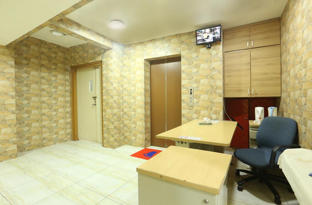 Oyo 334 Everest Hotel Kuala Lumpur Bagian luar foto